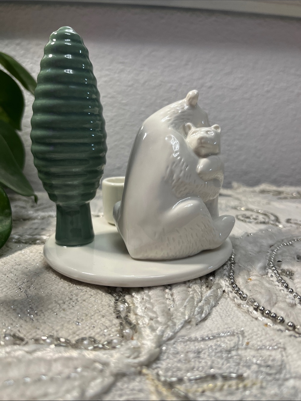 NIB Dottir Nordic Design Winter Stories Bear Hug Porcelain Candle Holder - Picture 7 of 10